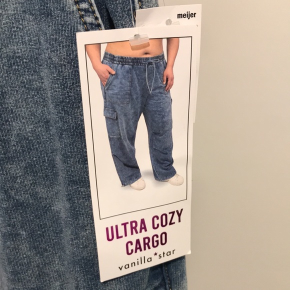 Women’s Blue Knit Cargo Pants with slightly bootcut - Picture 2 of 7